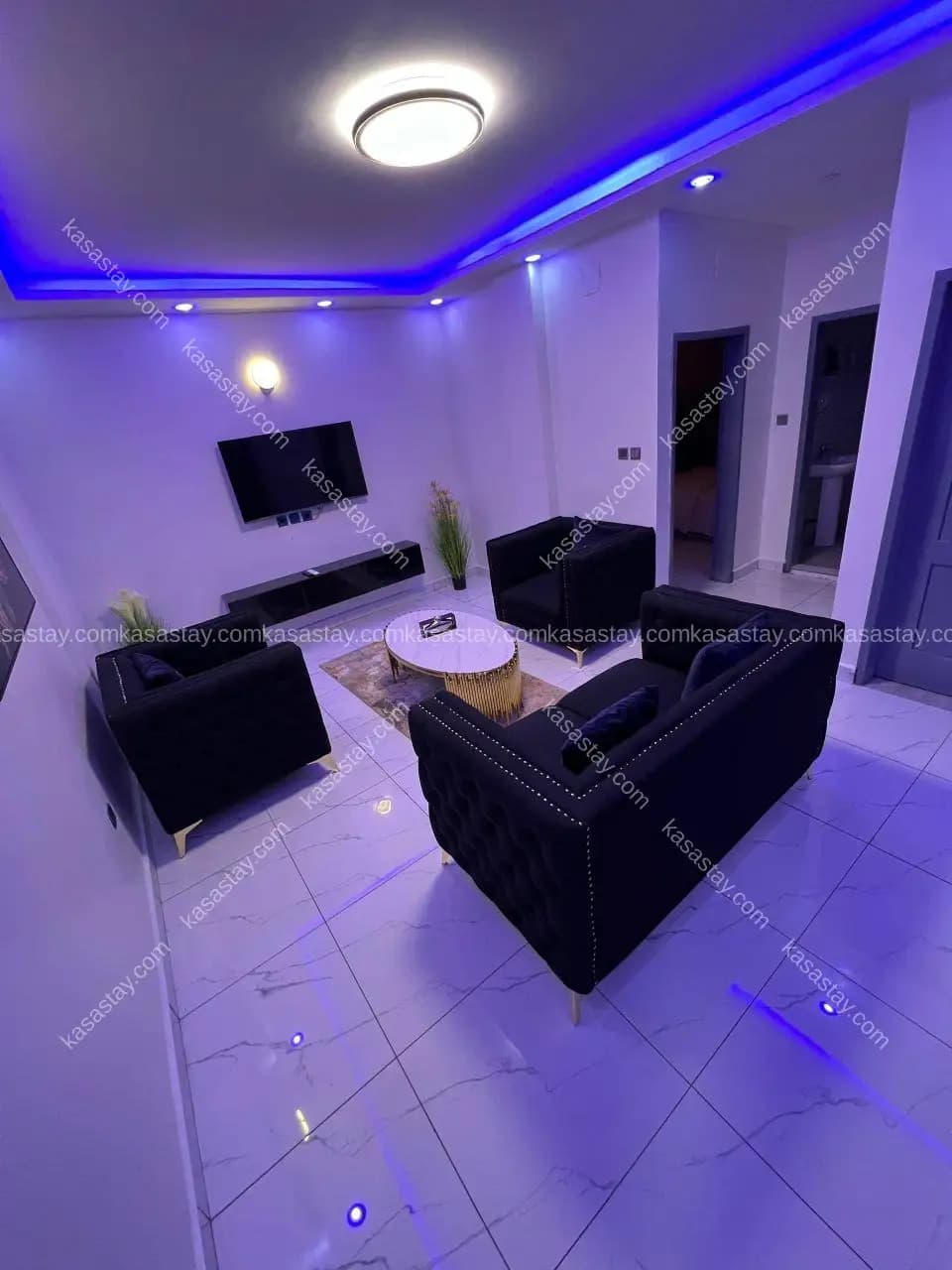 Studio à Simbock, 1 chambre — photo 1 sur 20