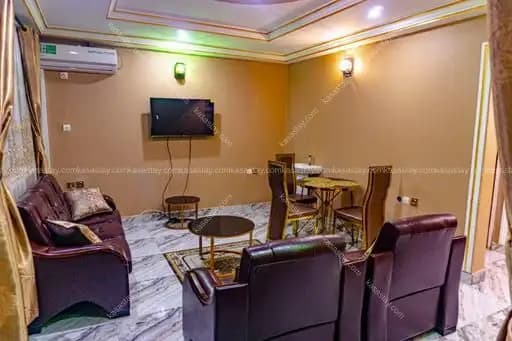 Appartement à TAMTAM CAMEROUN, Yaoundé, 2 chambres — photo 4 sur 13