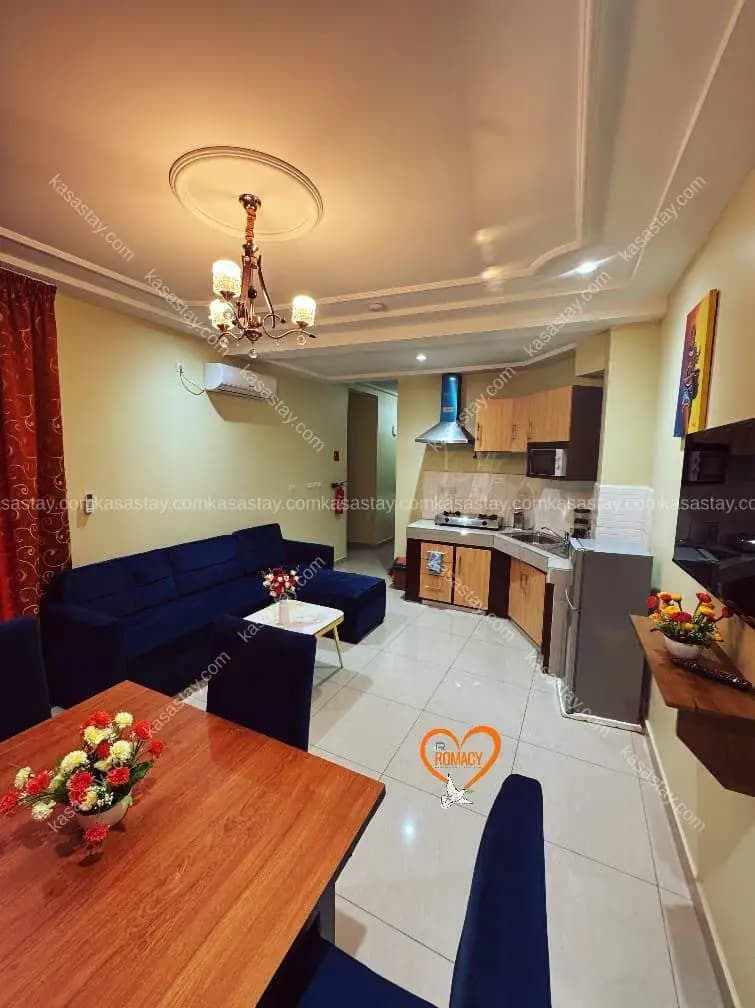 Appartement à Centre ville, 2 chambres — photo 2 sur 12
