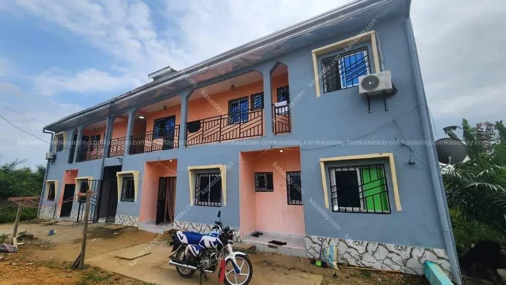 Studio à Kribi-Mpangou Derrière Le Délégué, 1 chambre