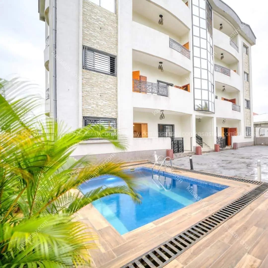 Appartement à Ebome, Kribi, 4 chambres
